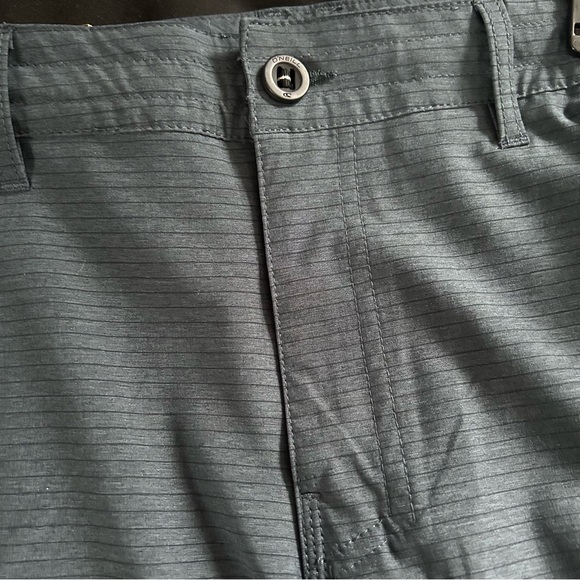 O'Neill Men's Hybrid Crossover Cargo Shorts - Picture 4 of 9